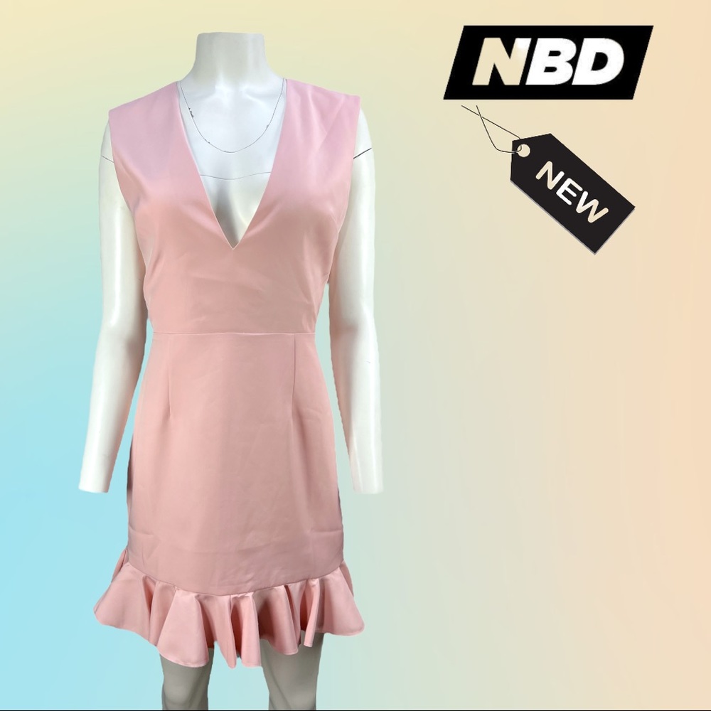 NWT NBD Senseless Deep V Neck & Open Back Pale Pink Dress Size M